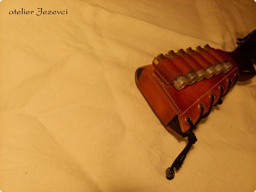 002 Návlek na pažbu.jpg