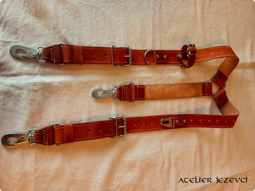 002 Těžká váha.jpg