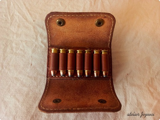 003 Pouzdro na náboje.jpg